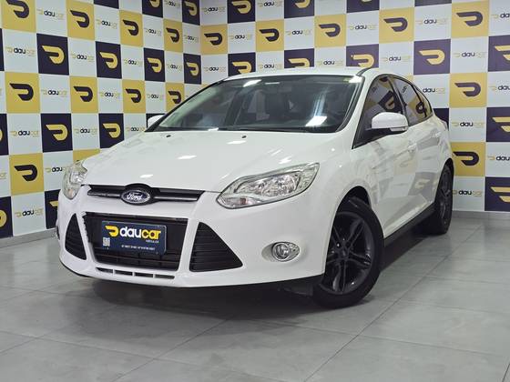 FORD FOCUS 2.0 SE 16V FLEX 4P POWERSHIFT FORD FOCUS 2.0 SE 16V FLEX 4P POWERSHIFT